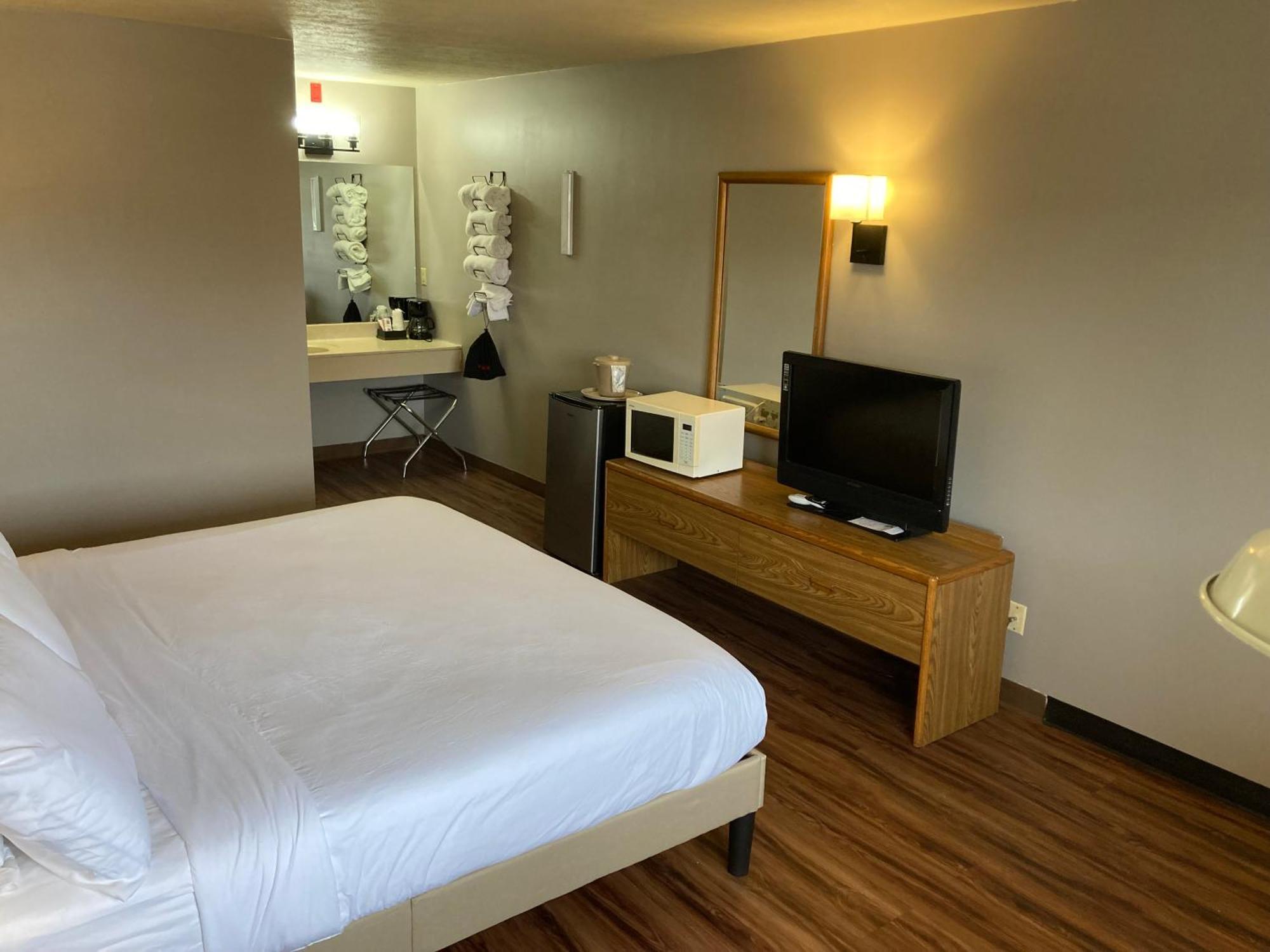 Valley Inn And Suites French Lick Buitenkant foto